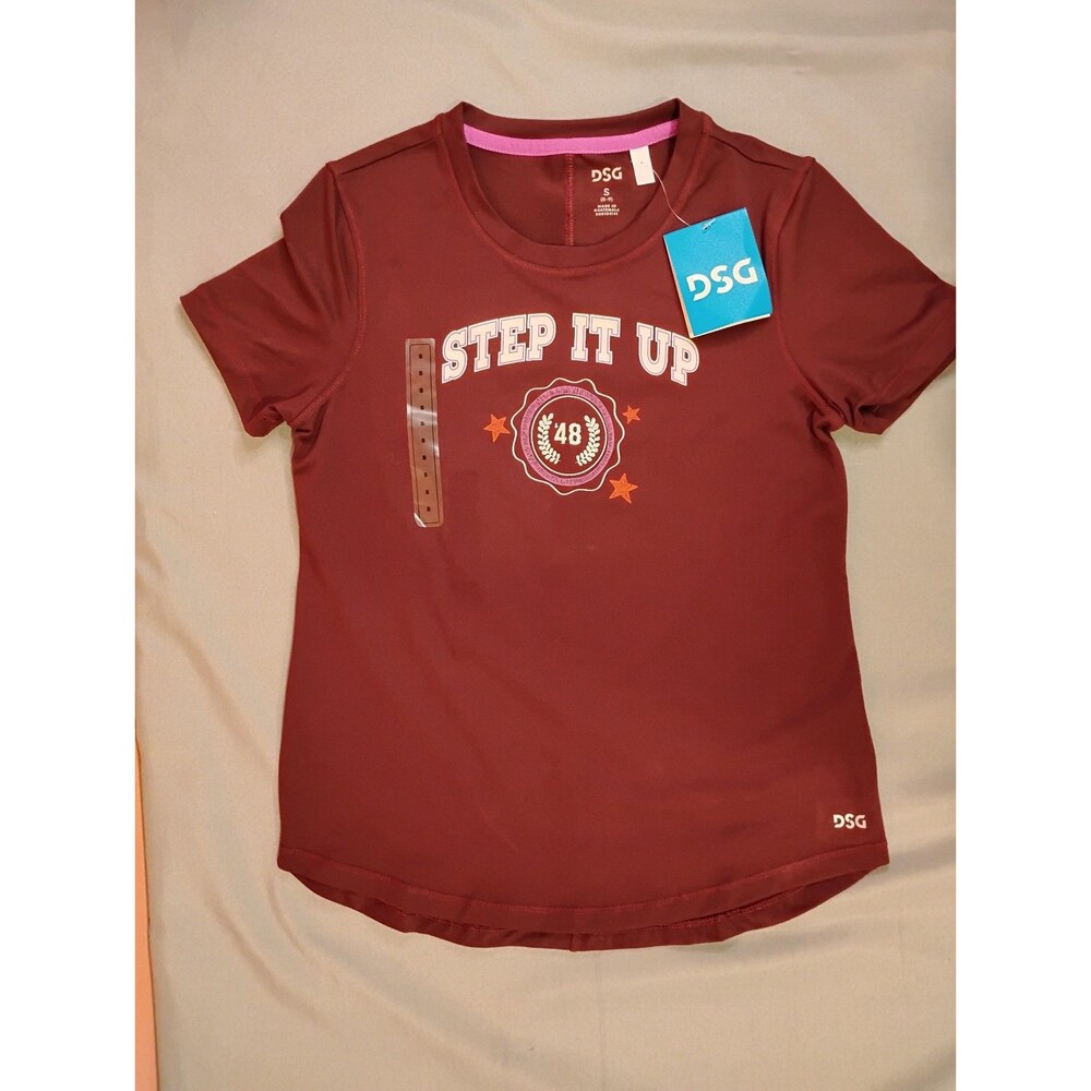 Girls DSG Step It Up Short Sleeve Crewneck T-shirt Burgundy Small 8-9